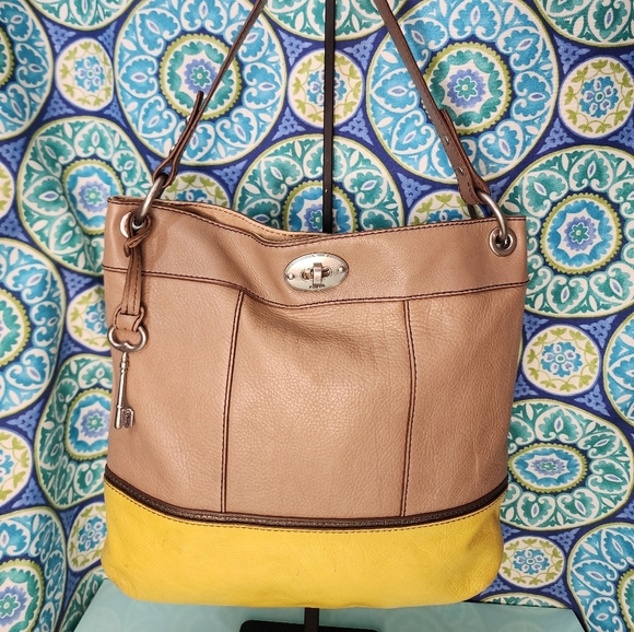 Fossil Tan and Yellow Leather Shoulder Bag - Picture 1 of 13